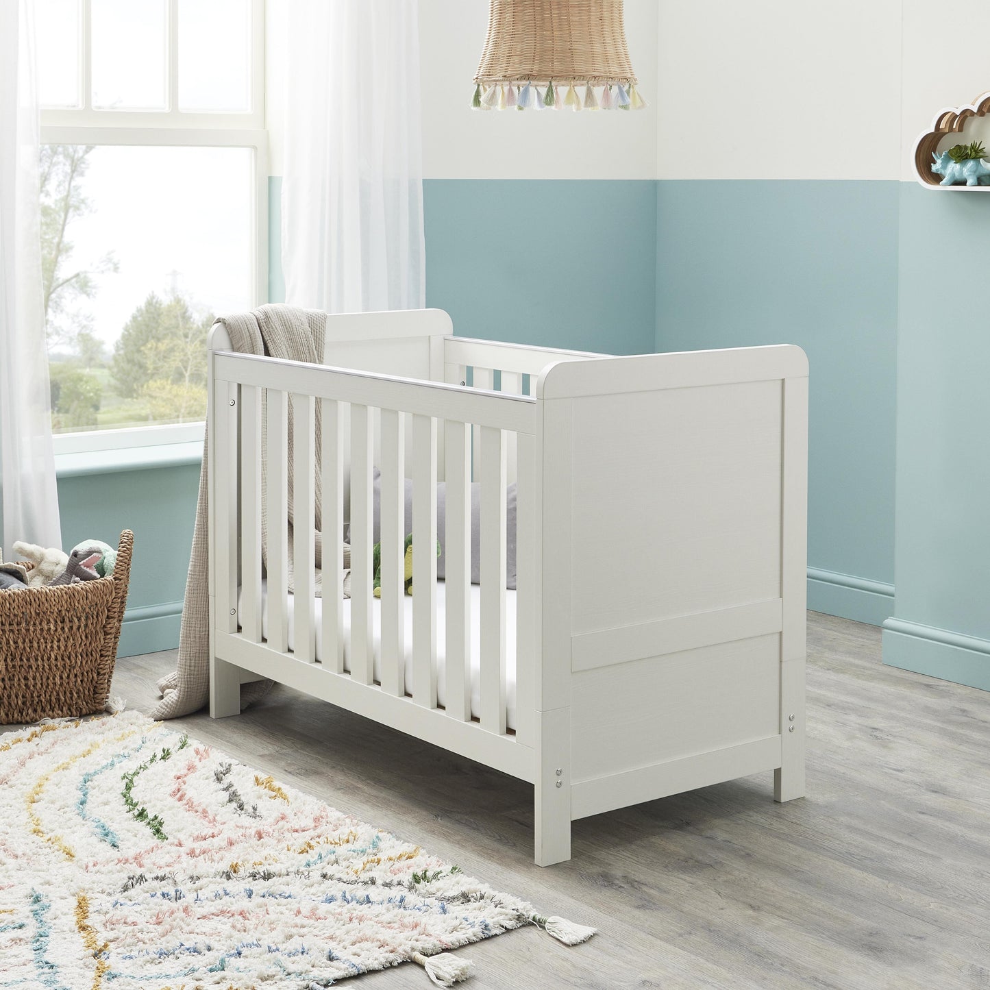 Babymore Caro Mini Cot Bed - White Wash Babymore