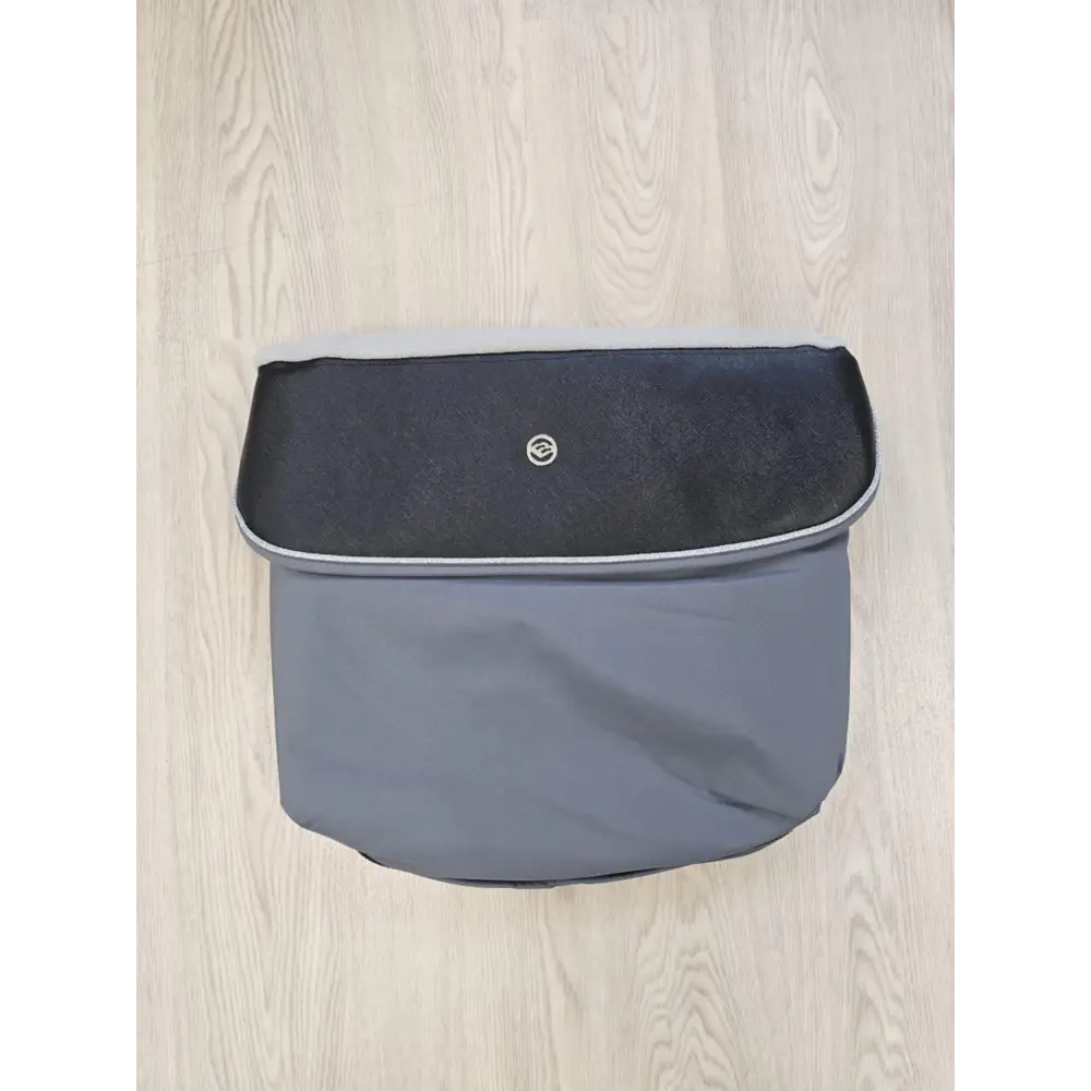 Bebecar Universal Footmuff PP985 – Grey/Black (Clearance) Bebecar