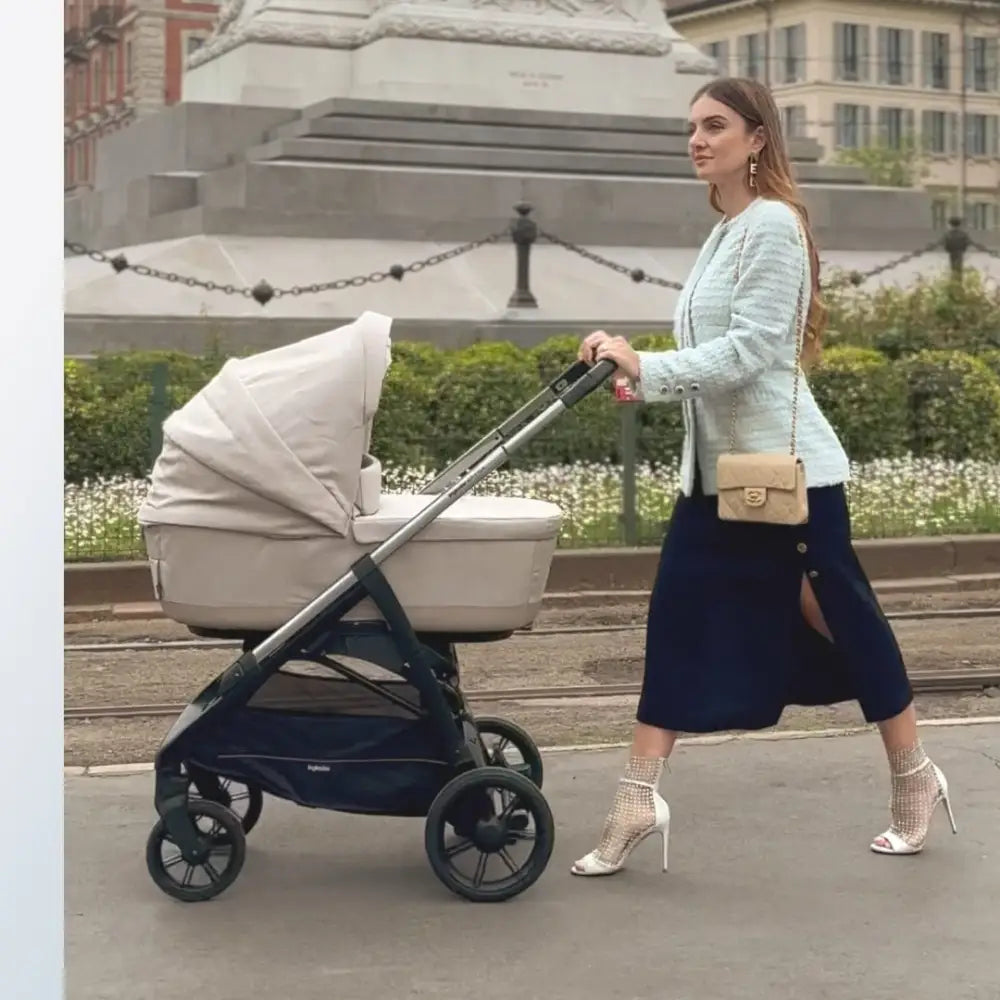 Inglesina Aptica 3-in-1 Travel System – Pashmina Beige | Carrycot