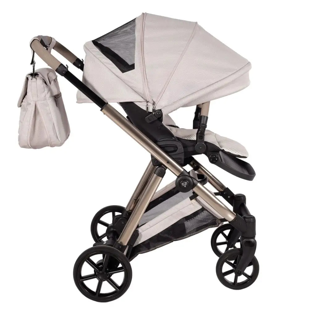 Junama Elegant Beige 3 in 1 Travel System With Isofix Junama