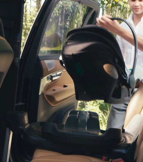 New Avionaut IQ Orbit Rotating Isofix Base – Effortless Car Seat Installation