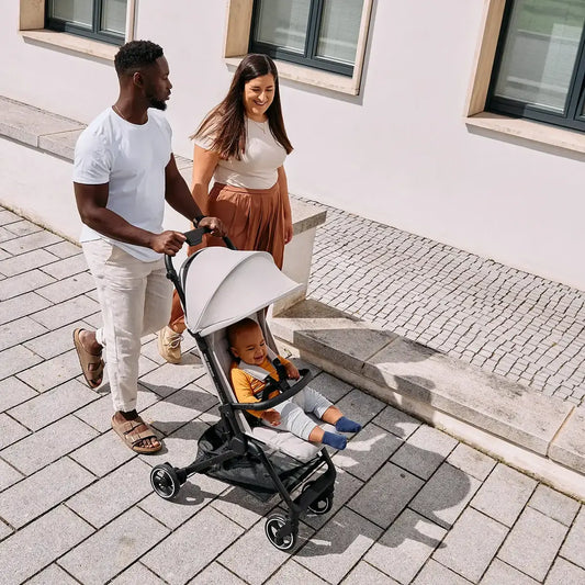 When’s the Best Time to Buy Your Pram or Travel System?