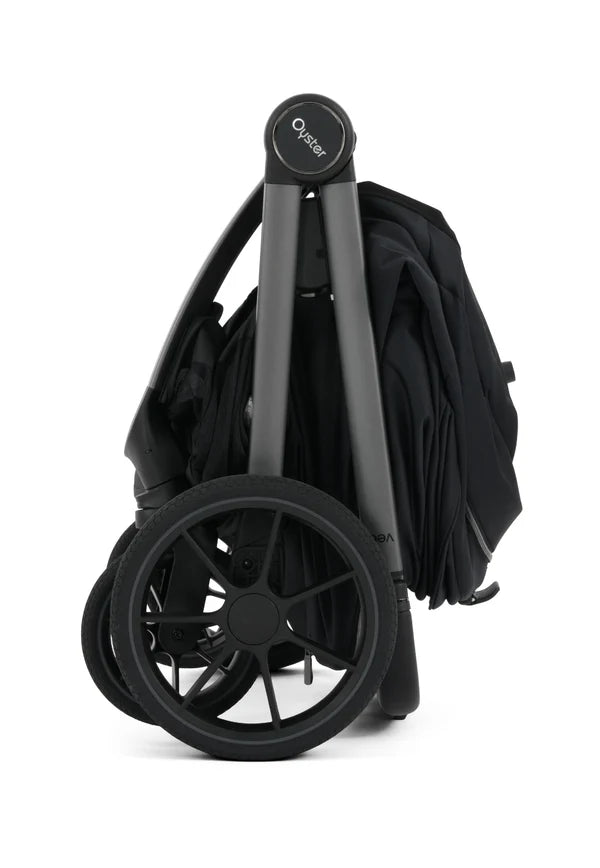 BabyStyle Oyster Vee 3 in 1 Travel System –  Liquorice