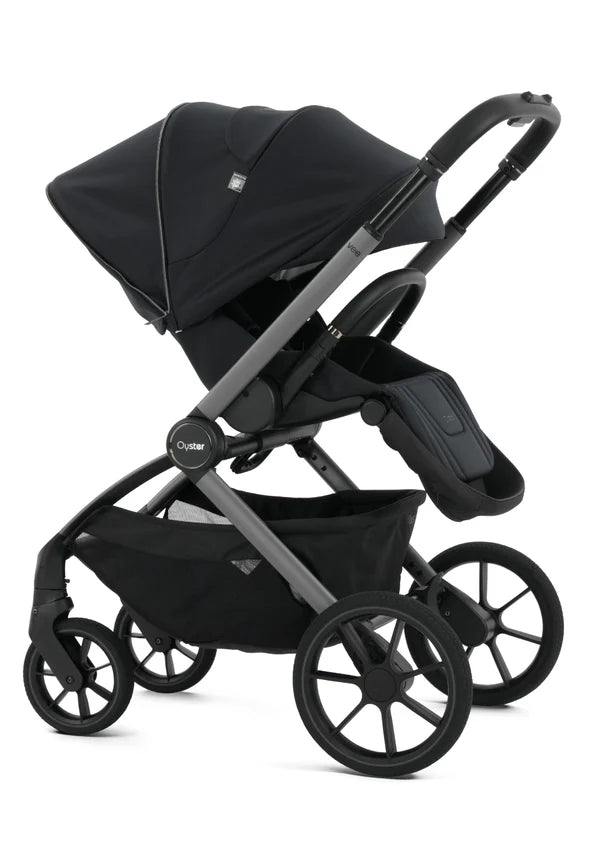 BabyStyle Oyster Vee 4 in 1 Travel System –  Liquorice