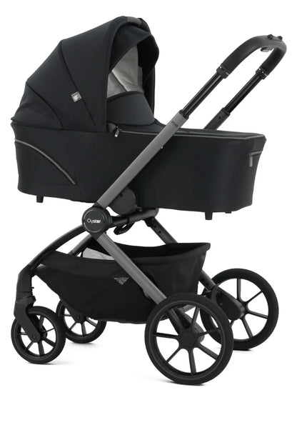 BabyStyle Oyster Vee 3 in 1 Travel System –  Liquorice