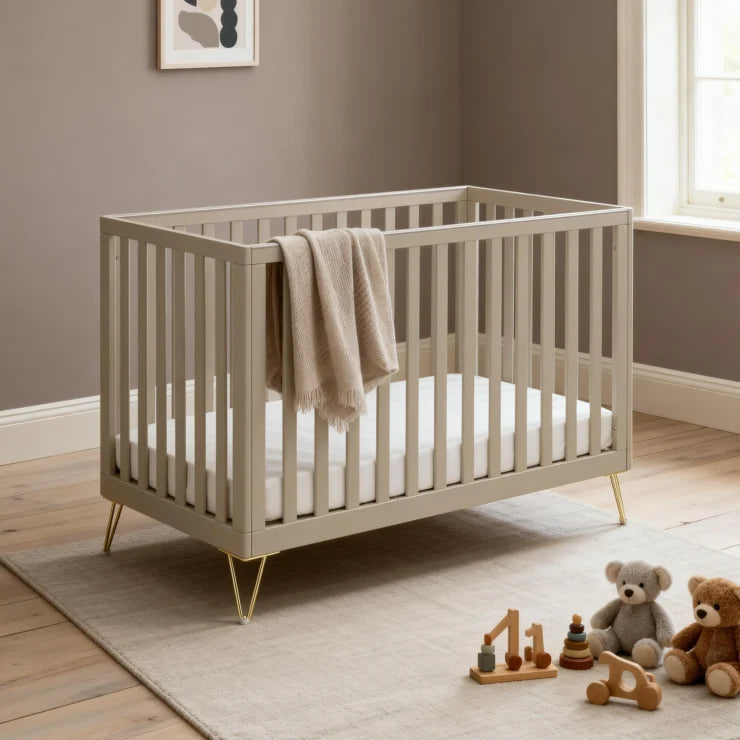 Babymore Cashmere Cot bed - Gold Hair Pin Legs