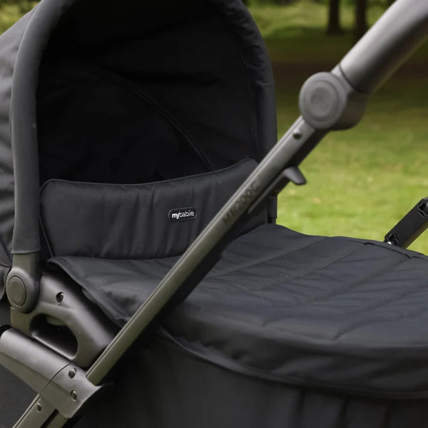 My Babiie MB200i Travel System - Black