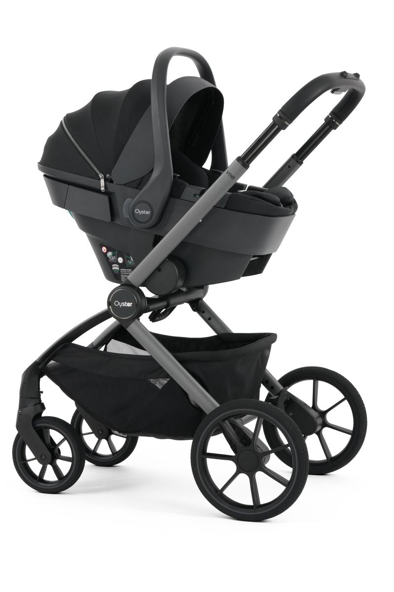 BabyStyle Oyster Vee 3 in 1 Travel System –  Liquorice
