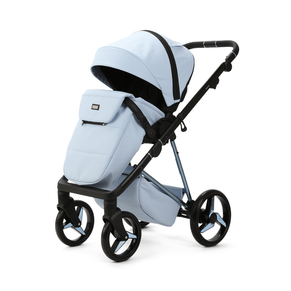 Mee-Go Quantum Special Edition Travel System With Isofix Base - Powder Blue