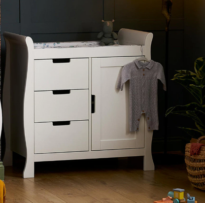 Stamford Luxe Sleigh 2 Piece Room Set - White