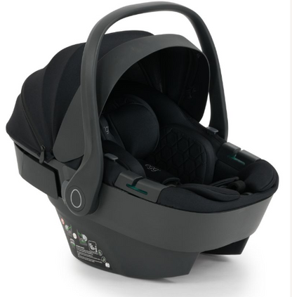Black egg3 panther infant car seat with sleek modern design and soft fabric lining in all stages 360 bundle