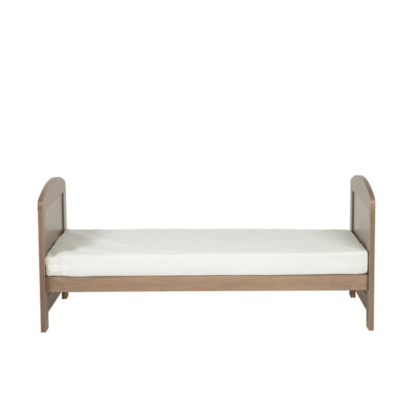 Bebe & Beyond Seeker Cot Bed – Drift