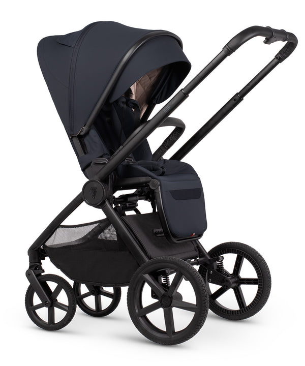 Venicci x Hunter Upline 3 Navy 4-in-1 Travel System with Rotating Isofix Base