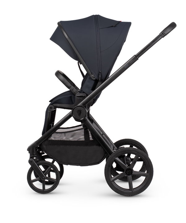 Venicci x Hunter Upline 3 Navy 4-in-1 Travel System with Rotating Isofix Base