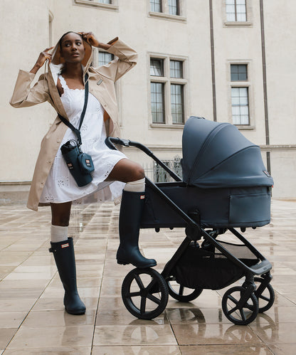 Venicci x Hunter Upline 3 Navy 4-in-1 Travel System with Rotating Isofix Base