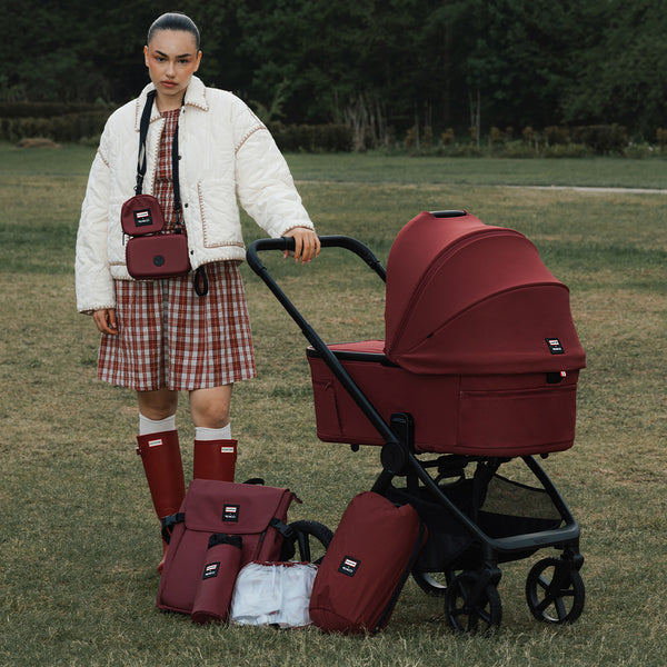 Venicci x Hunter Upline 3 Red 4-in-1 Travel System with Rotating Isofix Base
