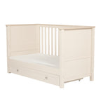 Bebe & Beyond Wanderer cashmere cot bed