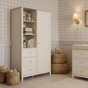 Bebe & Beyond Wanderer 3 Piece Nursery Furniture Set – Cashmere & Oak