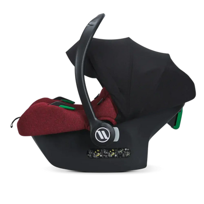 Avionaut Cosmo Airflow i-Size Infant Carrier with Dock 2 Isofix Base- Red Avionaut
