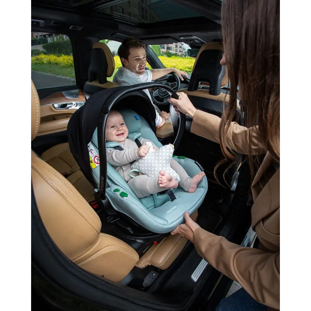 Avionaut Pixel PRO 2.0C Mint + IQ Orbit Rotating Isofix Base Bundle Avionaut