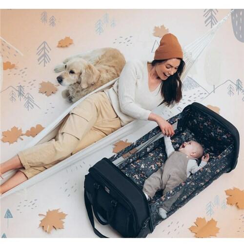 Baby Travel Crib Changing Bag - Vegan Black - POD ®  Bizzi Growin   