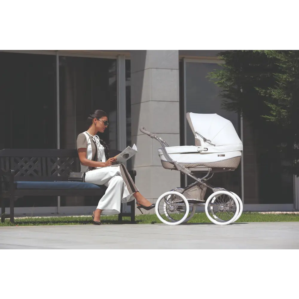 Bebecar Stylo Class Iced Mocha 3 in 1 Travel System - New 2025 Bebecar Range Bebecar