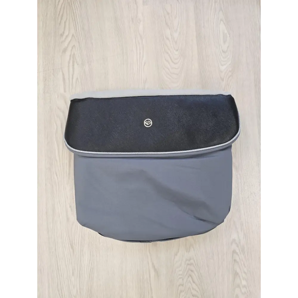 Bebecar Universal Footmuff PP985 – Grey/Black (Clearance) Bebecar