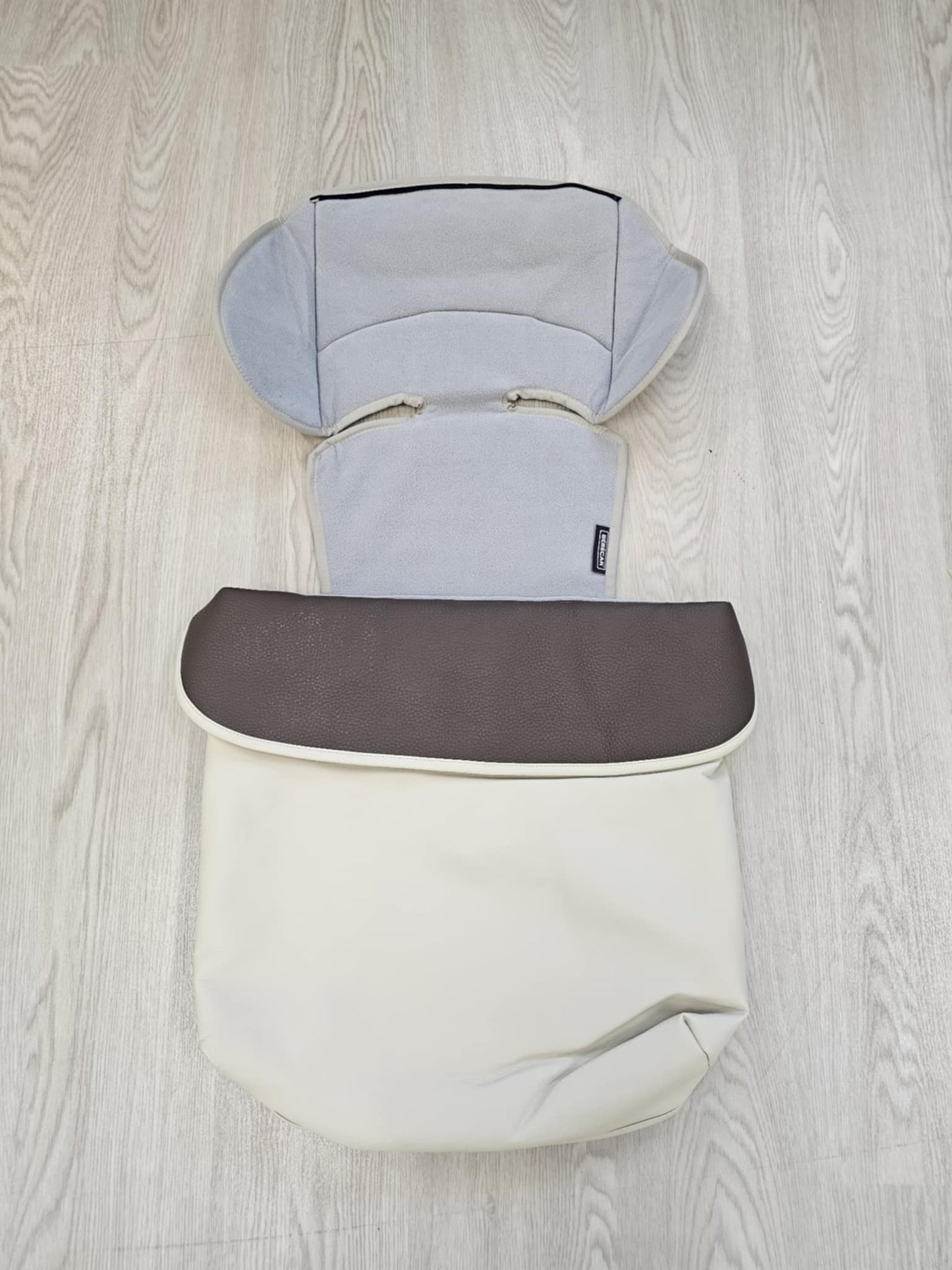 Bebecar Universal Footmuff SP750 – Cream Leatherette (Clearance) Bebecar