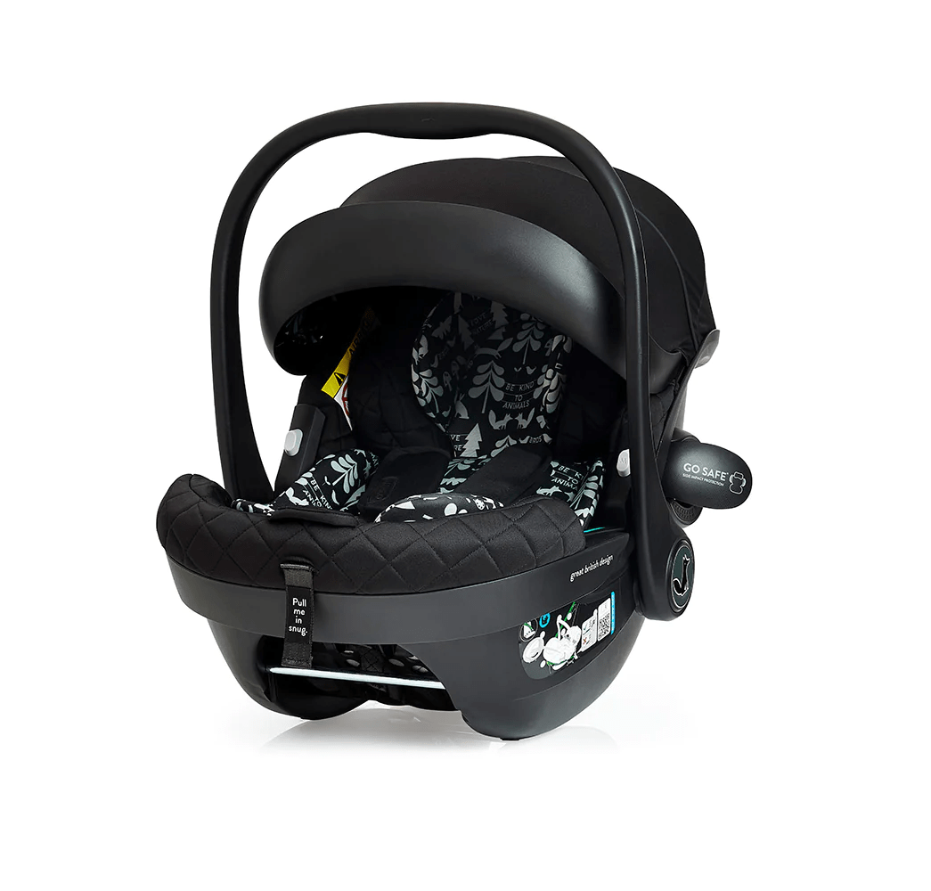 Cosatto Wow XL 3 in 1 Travel System i-Size Car Seat Bundle - Silhouette  Cosatto   