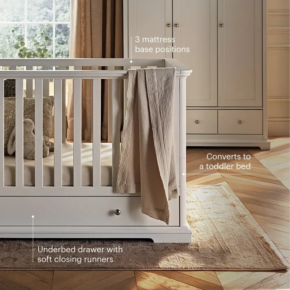 Cuddle Co Beaumont 2 Piece Nursery Furniture Set