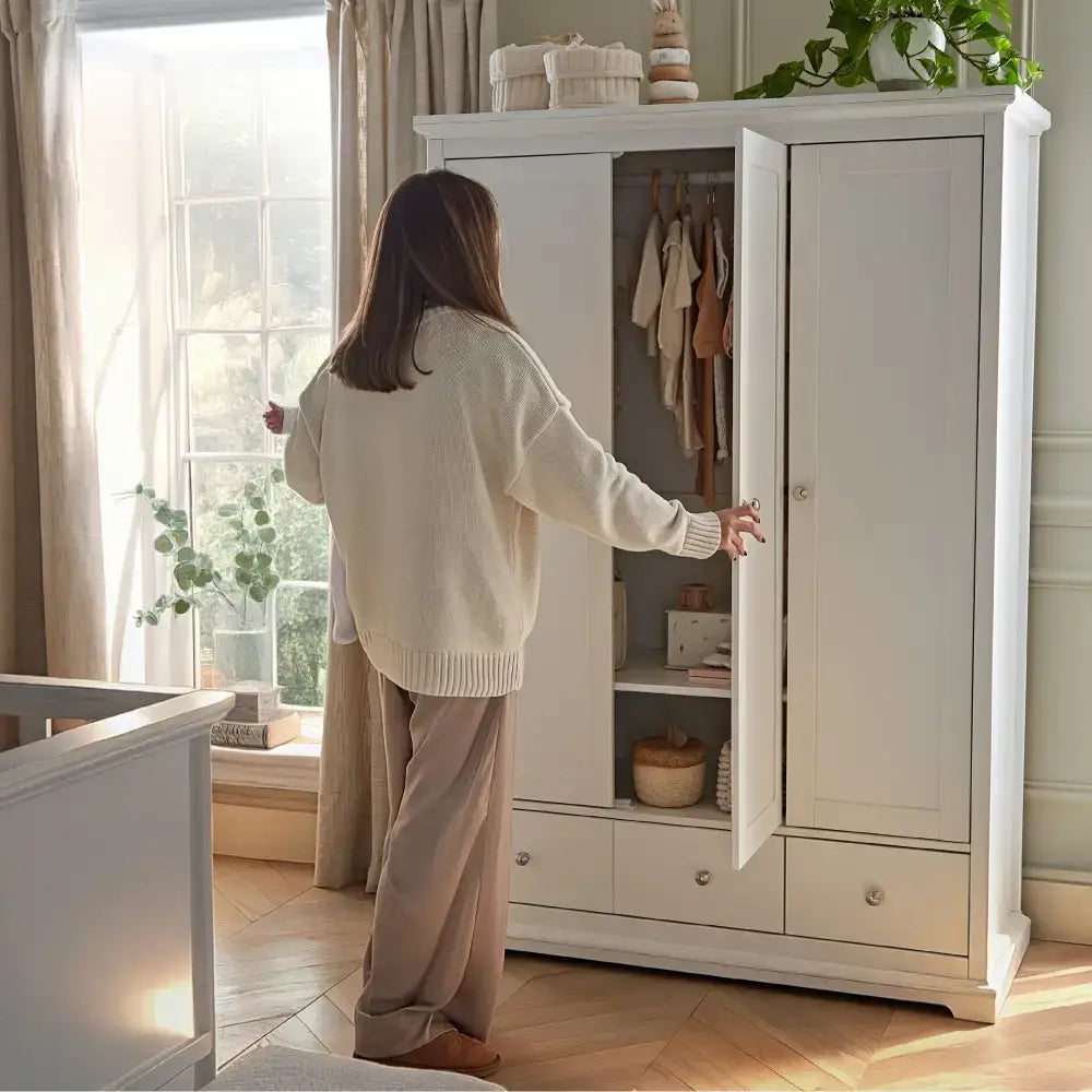Cuddle Co Beaumont White Triple Wardrobe