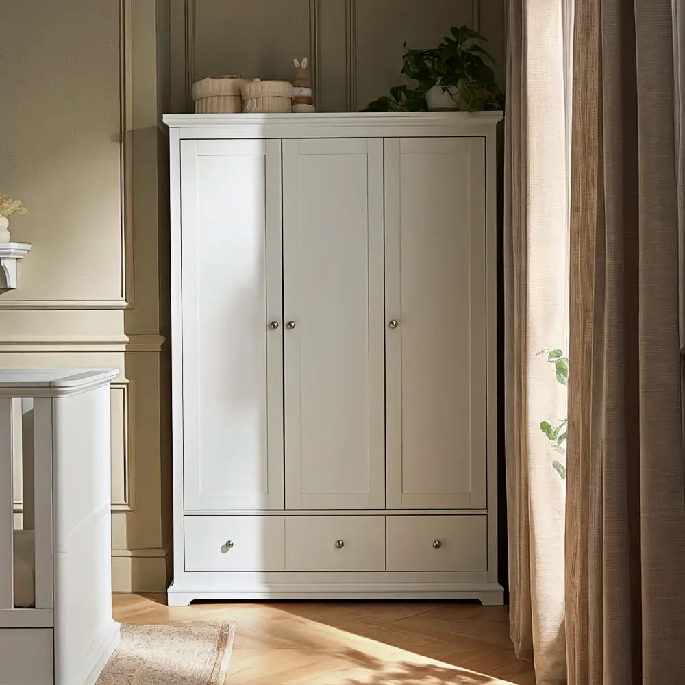Cuddle Co Beaumont White Triple Wardrobe