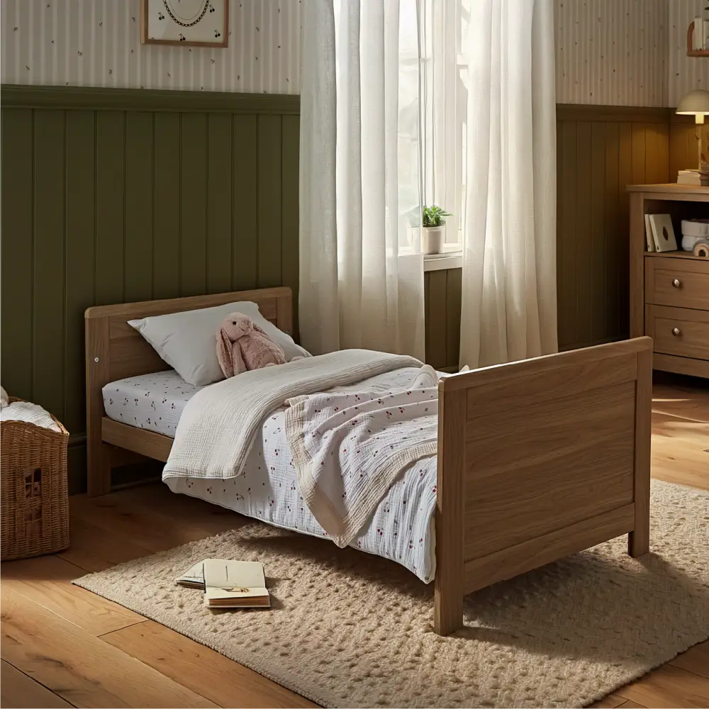 Cuddle Co Burford Oak Cot Bed