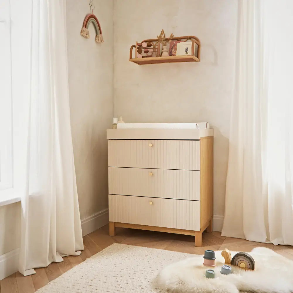 Cuddle Co Remi 3 Piece Nursery Furniture Set - Oak & Cashmere Cuddle Co