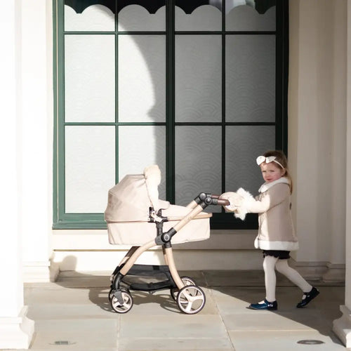 Egg® Dolls Pram - Feather Roma