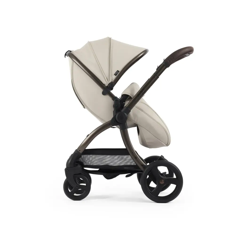 Egg3® Cashmere Luxury Stroller Snuggle Bundle Egg