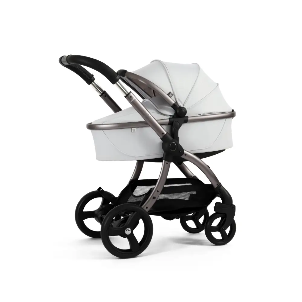 Egg3® Houndstooth Silver Special Edition Luxury Snuggle Bundle Egg