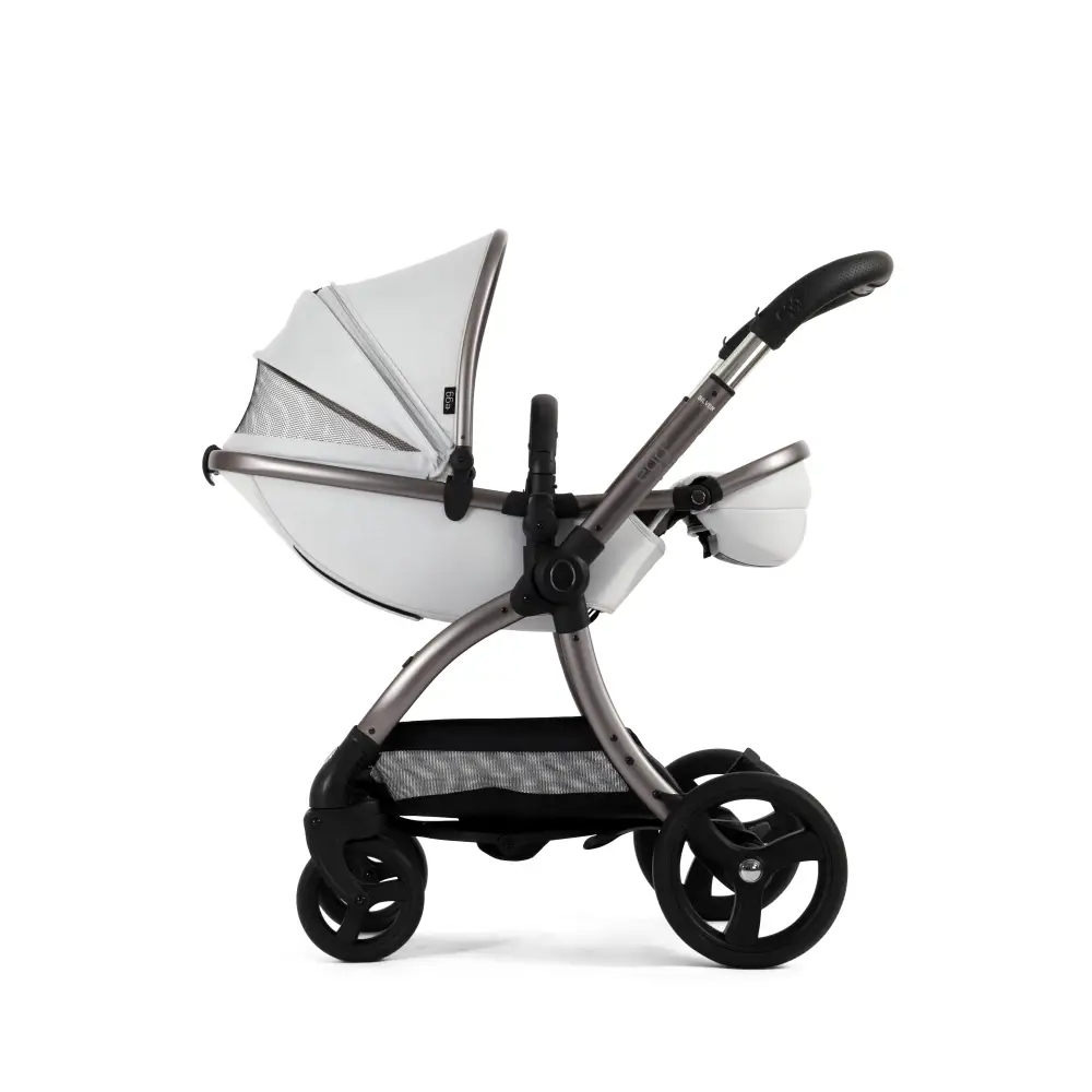 Egg3® Houndstooth Silver Special Edition Luxury Stroller Bundle - 8 Piece Bundle Egg