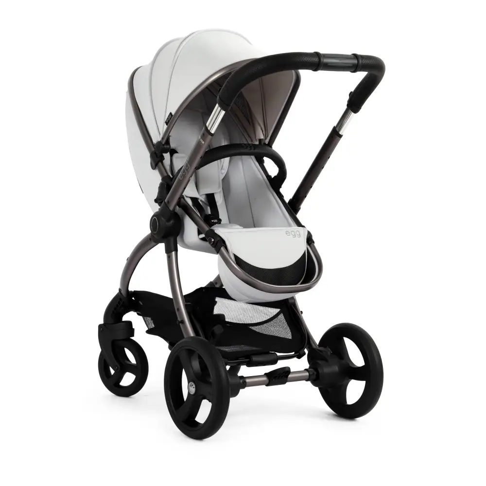 Egg3® Houndstooth Silver Special Edition Luxury Stroller Bundle - 8 Piece Bundle Egg