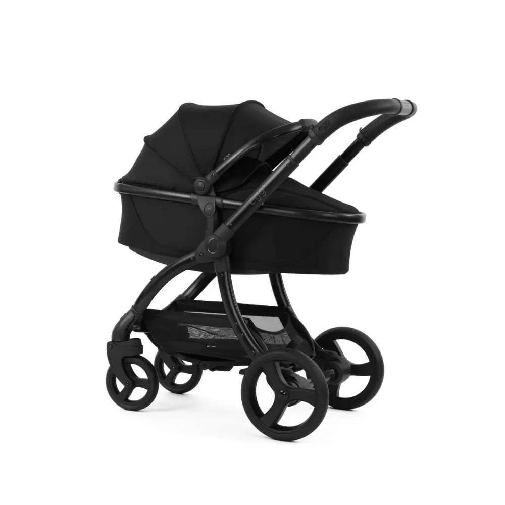Egg3® Panther Black Luxury Snuggle Bundle