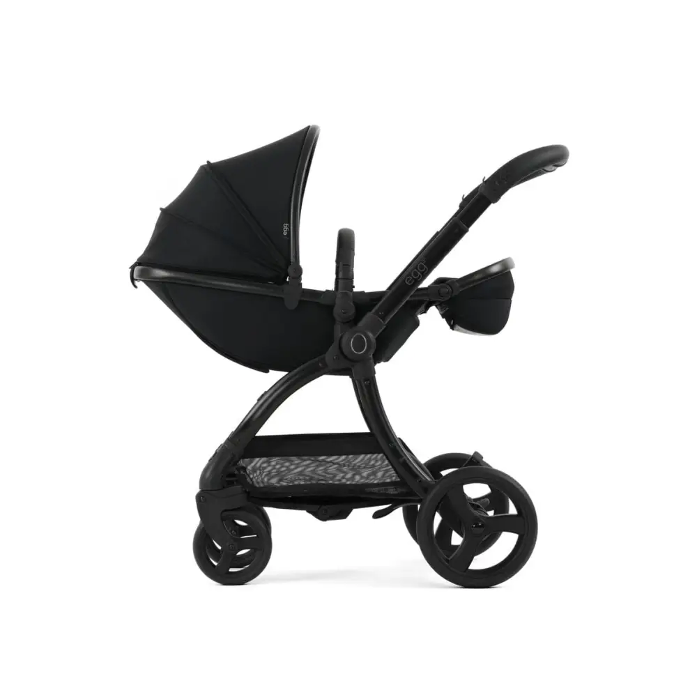 Egg3® Panther Black Luxury Snuggle Bundle Egg