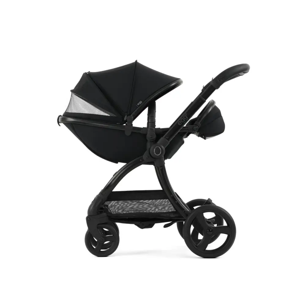 Egg3® Panther Black Luxury Snuggle Bundle