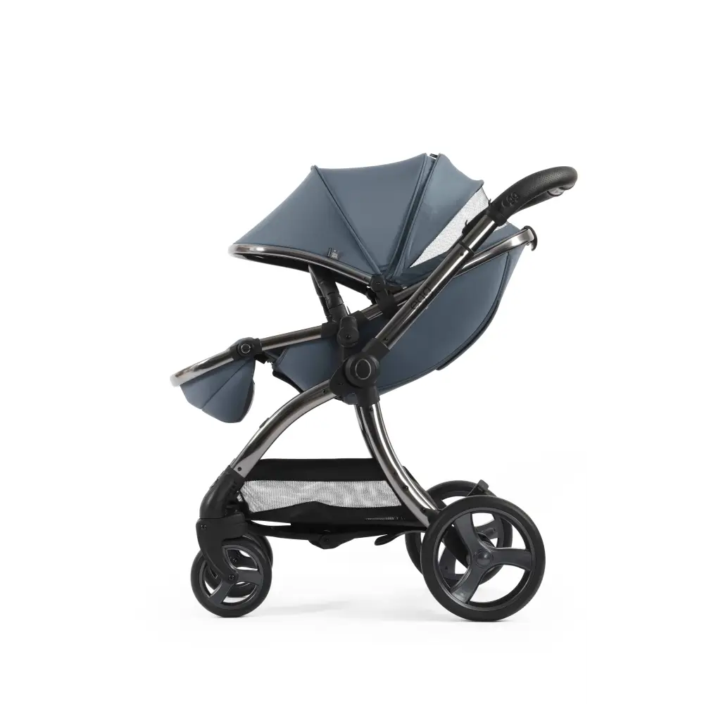 Egg3® Topaz Luxury Snuggle Bundle Egg