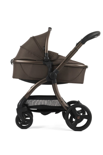 Egg3 Chocolate Velvet Luxury Twin Bundle with Shell 360 i-Size Car Seats & 360 ISOFIX Bases