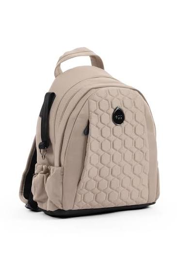 Egg3 Backpack Feather - With Travel Changing Mat