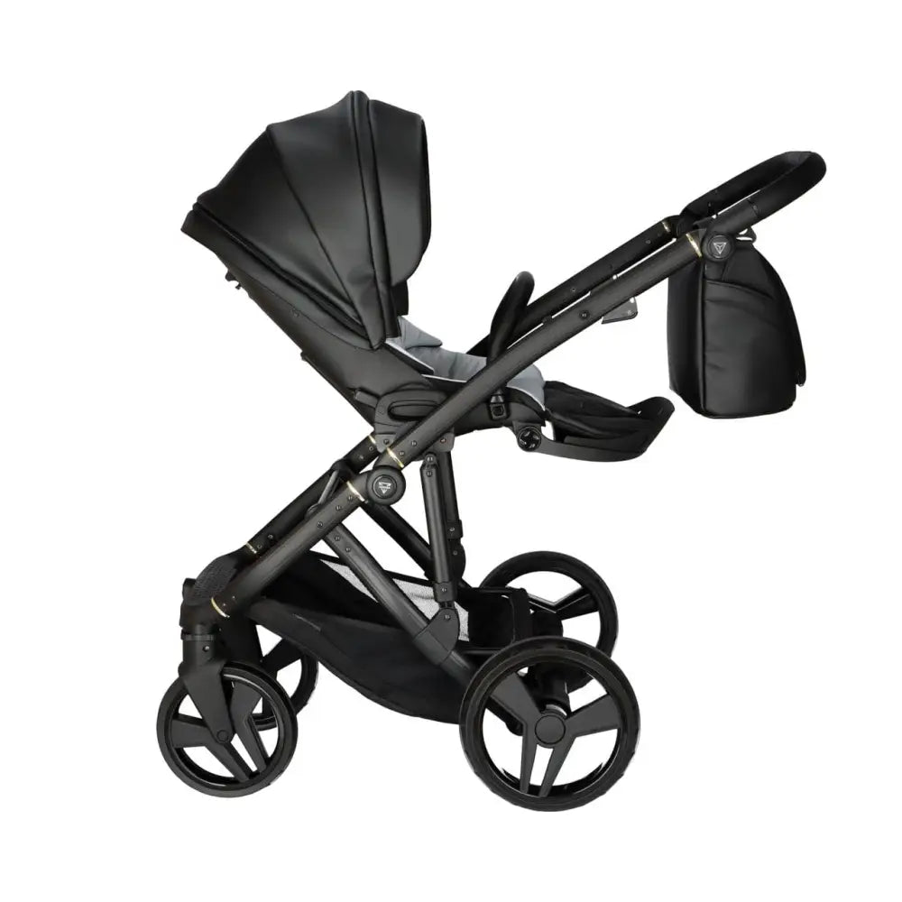 Junama Classic Black Pram – 2 in 1 Luxury Travel System Junama