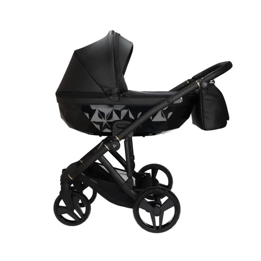 Junama Classic Black Pram – 2 in 1 Luxury Travel System Junama
