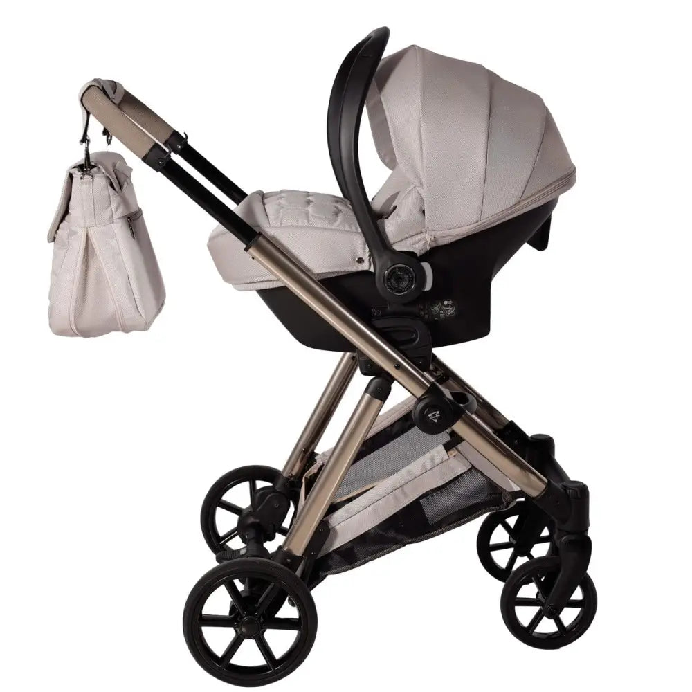 Junama Elegant Beige 3 in 1 Travel System With Isofix Junama