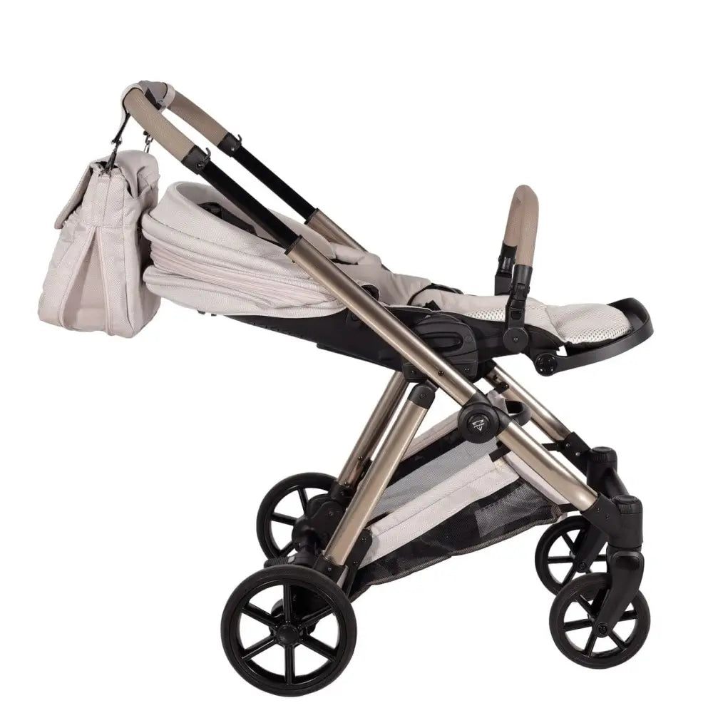 Junama Elegant Beige 3 in 1 Travel System With Isofix Junama