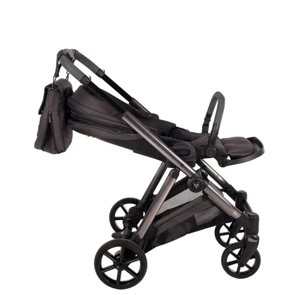Junama Elegant Graphite 3 in 1 Travel System with Isofix Junama
